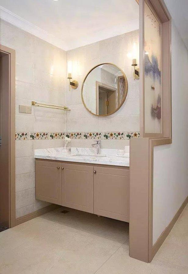 最新厕所门图片欣赏，友情与温馨的交融故事