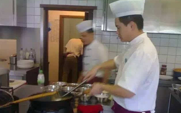 府谷最新厨师招聘，厨房里的温暖故事启程