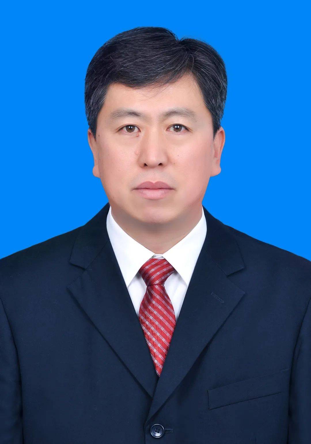 吴起人事任免最新动态及其背后的故事