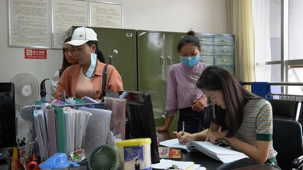 建水在线酒店最新招聘，探索小巷风情，寻找梦想工作之旅！