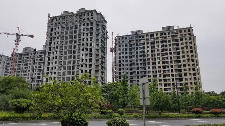 富阳逸城最新房价，科技前沿居所，生活品质之选