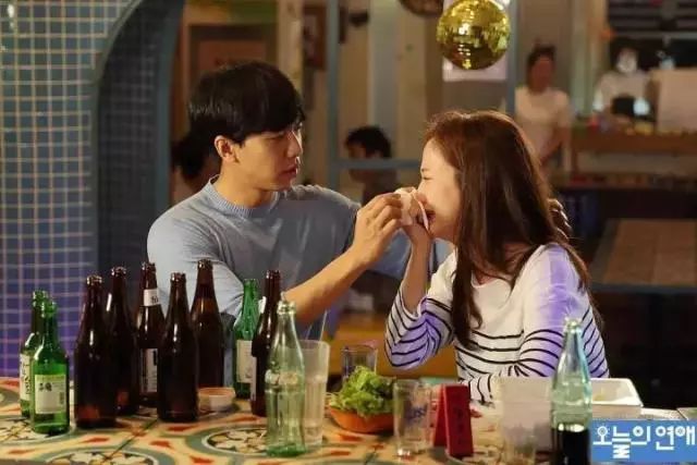 关于涉黄问题的警示，避免寻求传播不适当内容的电影信息，维护社会道德和法律规范。