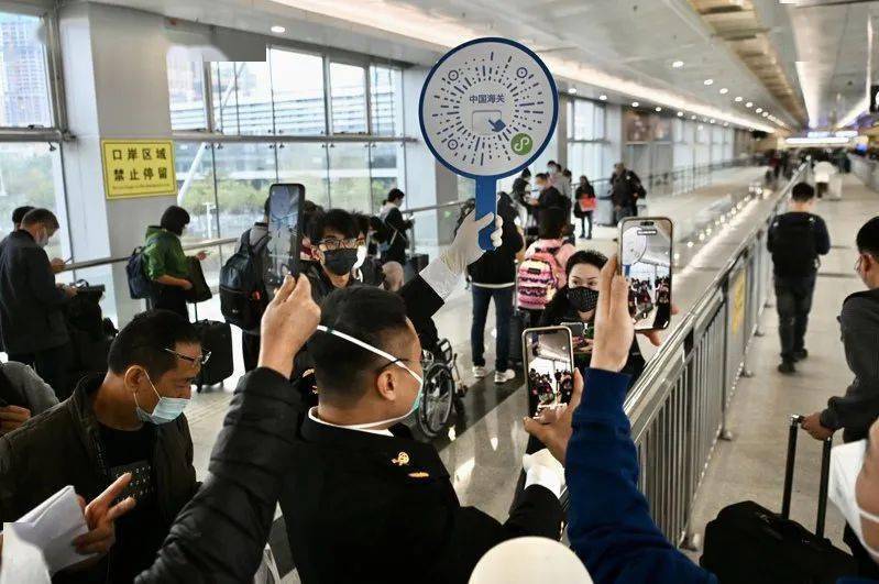 探索自然美景的轻松之旅，最新入境指南与内心平和的追寻