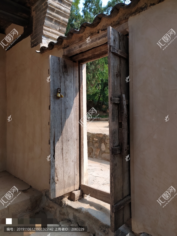 偏门最新，小巷中的隐秘美食探索