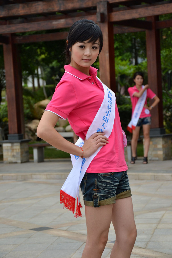 最新佳丽的日常趣事与爱的纽带揭秘