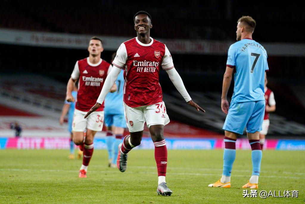 技术革新与游戏策略深度解析，最新边路探讨