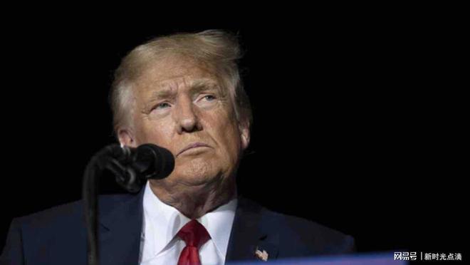 特朗普最新采访揭秘，探索独特小店与味蕾奇迹的旅程