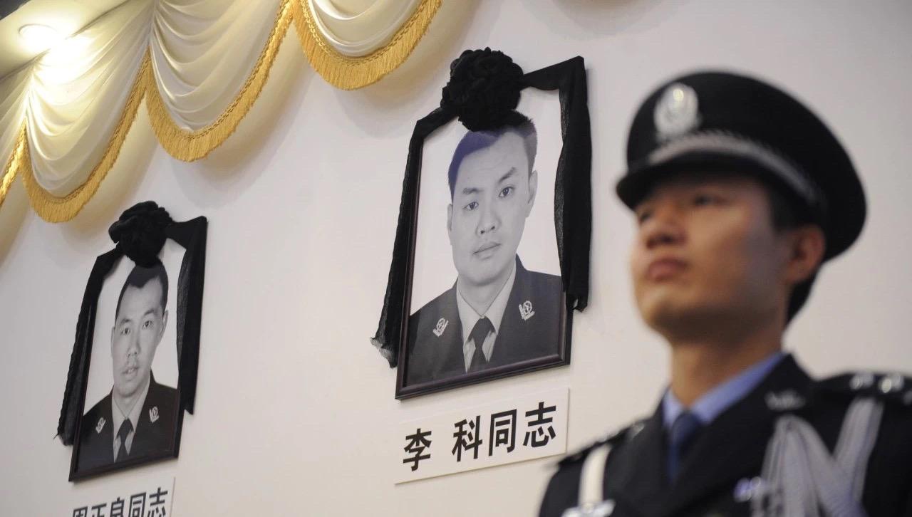 成都洪水最新动态,科技浪潮下的智能生活体验新进展