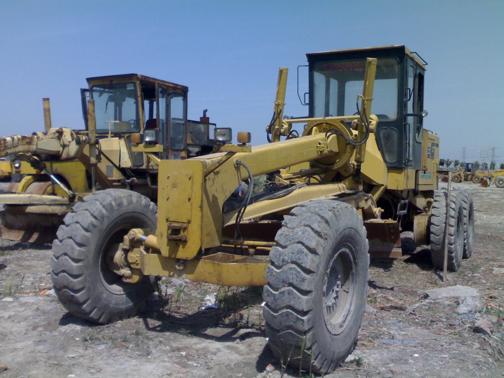 最新款平地机操作指南及介绍