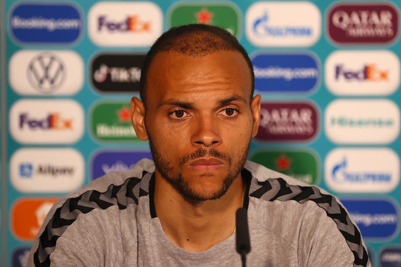 比利时与丹麦对决，变化铸就自信，共同迈向成功之路。