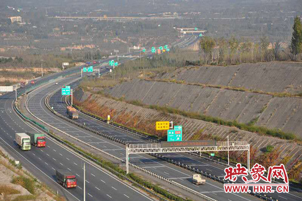 河南最新高速公路驰骋中原，沿途小巷风情独特
