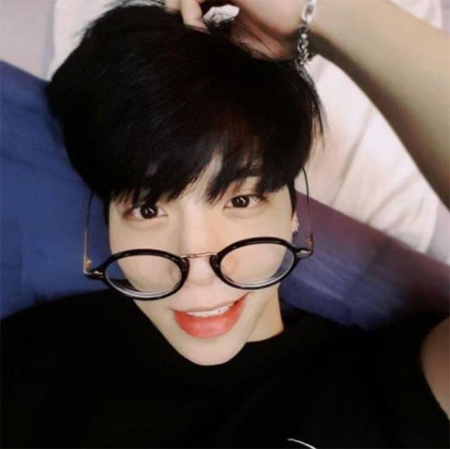 韩国男明星自杀背后的科技新星，智能生活探索与命运改变揭秘