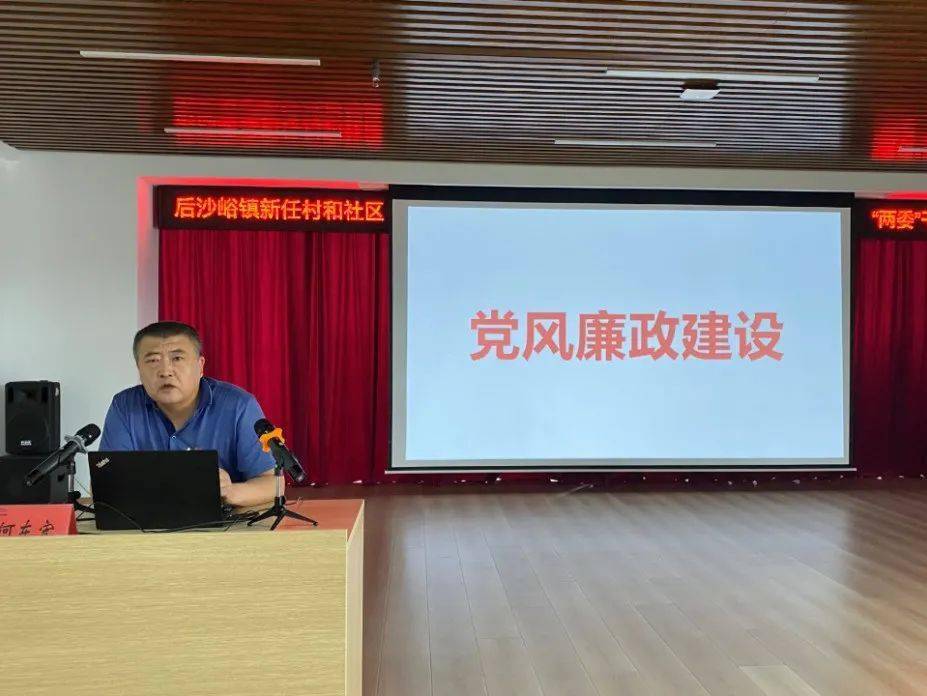 海军袁华智新职务揭晓,如何关注并解读海军新任职务动态