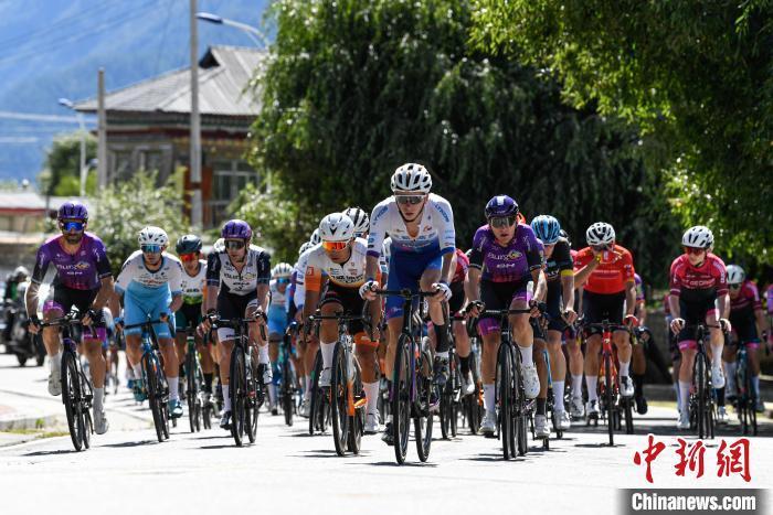 林芝自行车比赛,高原上的速度与激情角逐