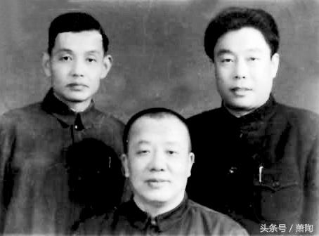 演员李浩然图片，探索小巷风情与美食宝地之旅