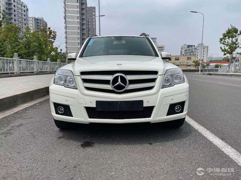 奔驰GLK300最新价格，时代印记与市场的宠儿