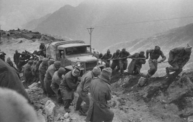 中印冲突最新原因揭秘,日常趣事背后的深层动因