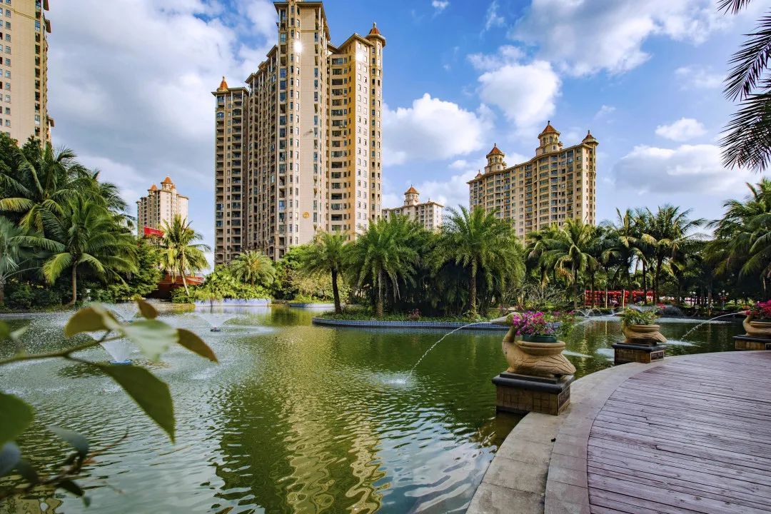 最新房价揭秘，碧海金珠——巷弄深处的理想居所