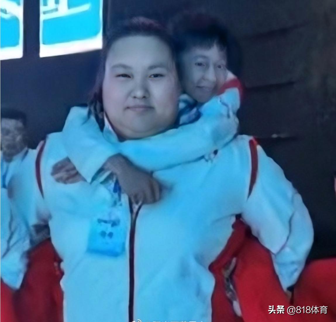 巴掌比赛冠军的荣耀之旅，自然美景的探险之旅