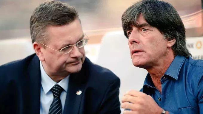 巴掌比赛冠军的荣耀之旅,自然美景的探险之旅