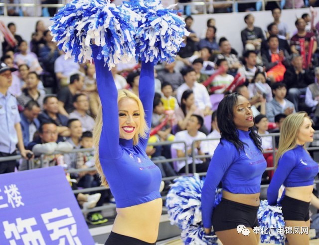 篮球比赛购票,小巷中的意外惊喜之旅