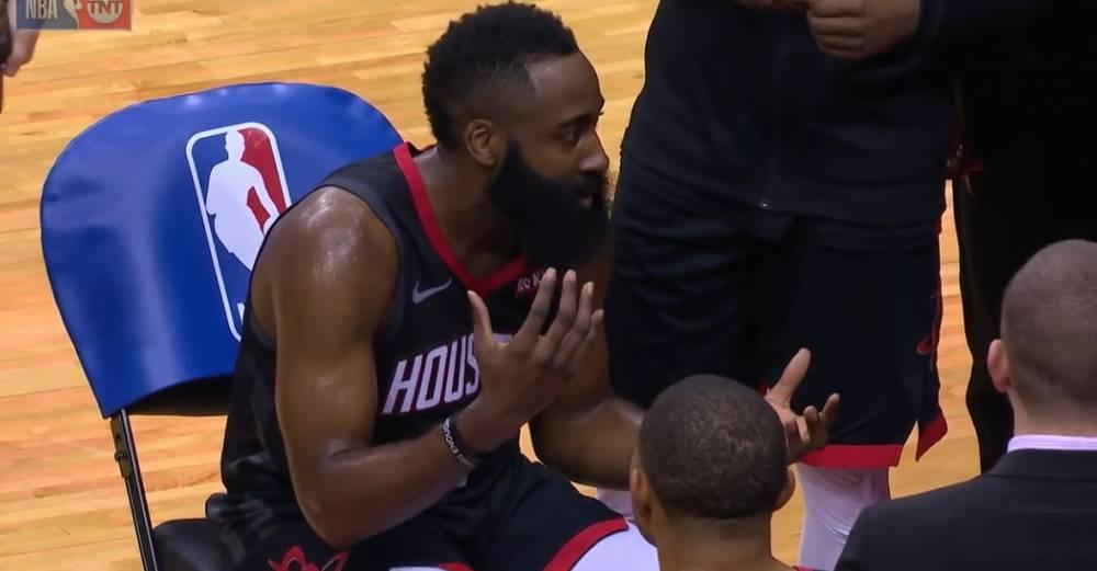 比赛摄像机的自然美景鼓舞之旅探索纪实