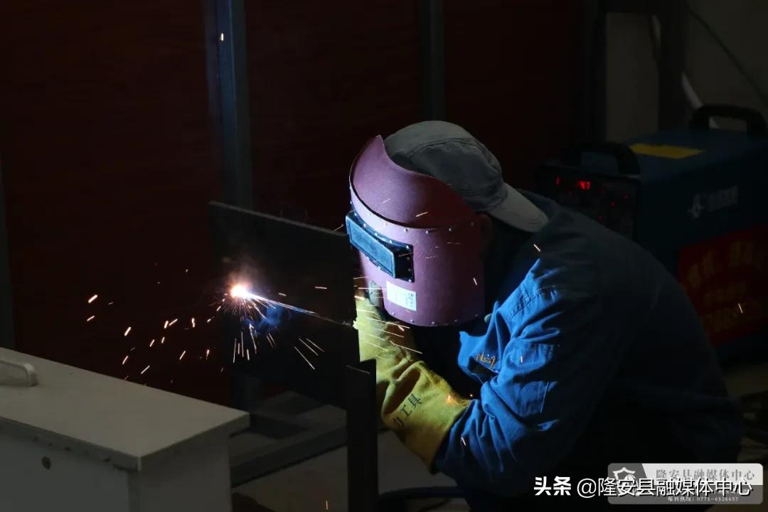 南宁焊工招聘火热更新,最新职位信息一网打尽!