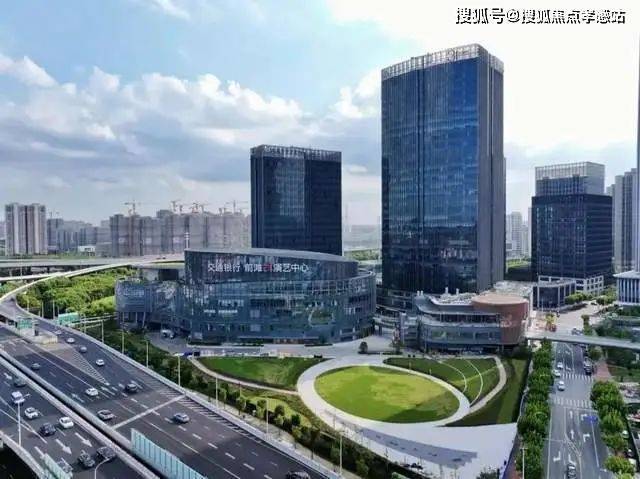 上海最新商业风采,巷弄深处的独特风情