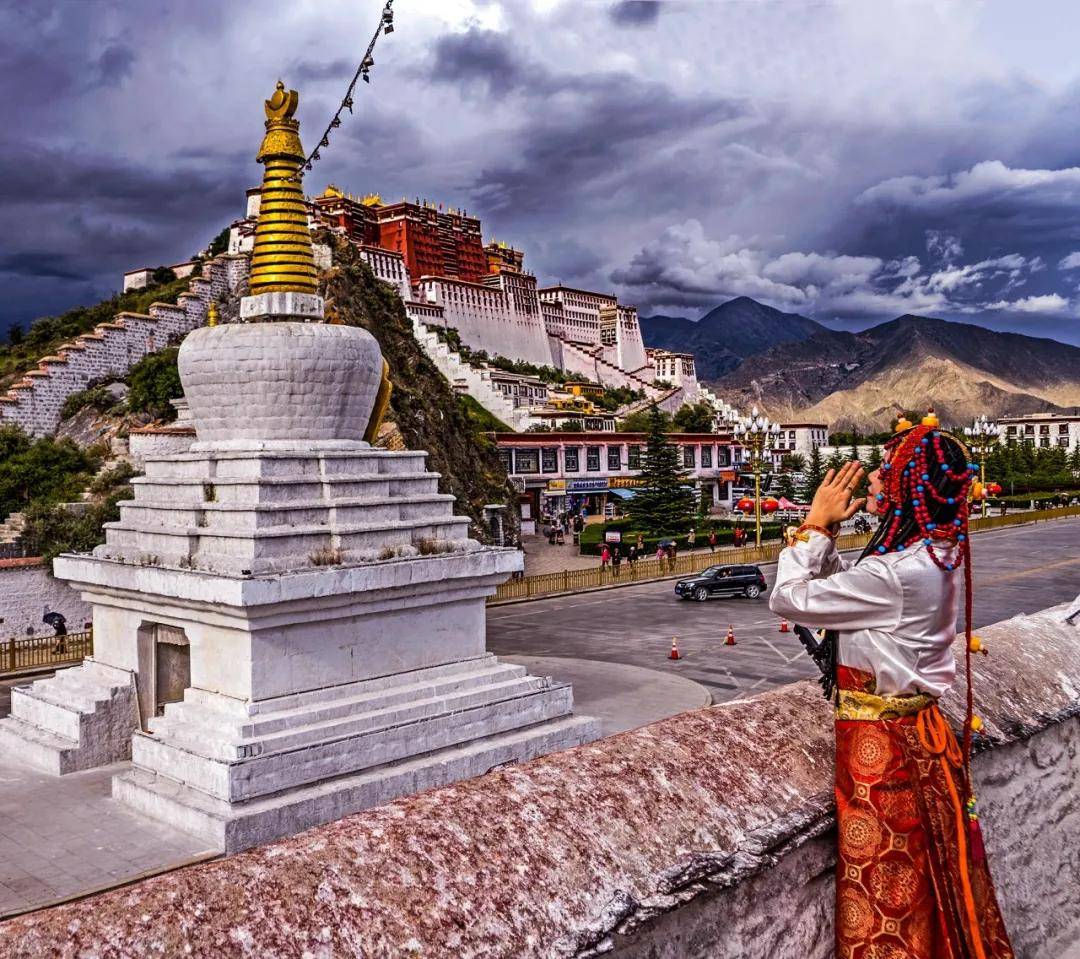 环球网最新热点话题一网打尽🌟