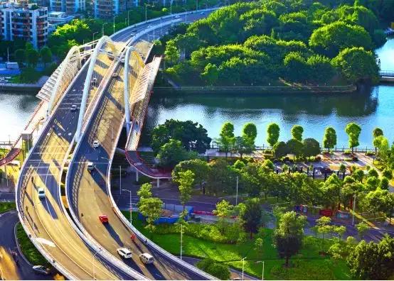 中山最新公路,一路飞驰的驾驶畅快感