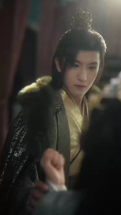 现代社会现象解读与个人观点,揭秘夺娇现象最新动态