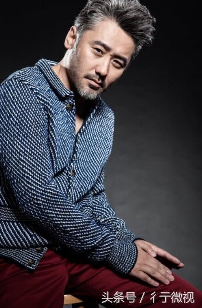 吴秀波亮相科技新品,引领未来生活新潮新动向