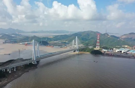 六横大桥建设进展，连接梦想的桥梁正在建设中