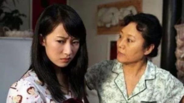 媳妇暴打婆婆事件调查，家庭矛盾与社会责任的碰撞与反思