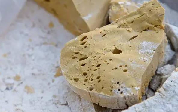 武汉废铁价格最新动态，探寻内心平静的废铁之旅