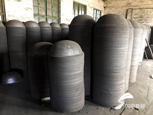 重生铸梦，追梦之旅的激荡与期待最新章节