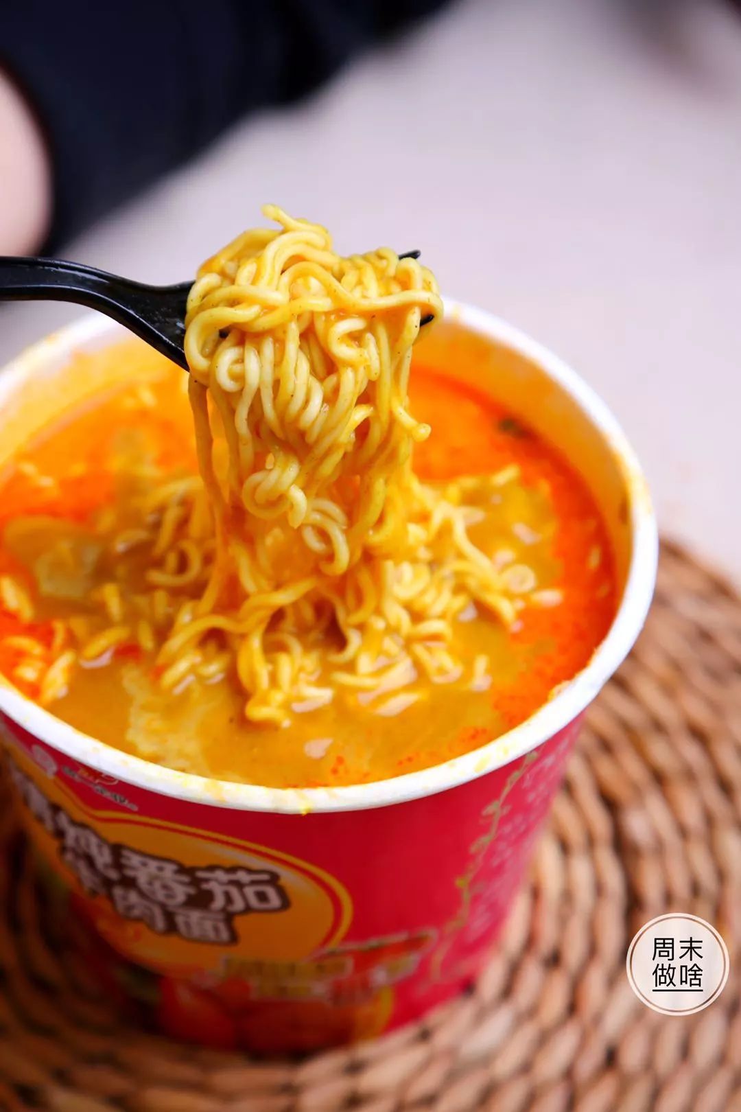 高科技赋能重塑泡面新体验，最新泡面资讯与体验升级