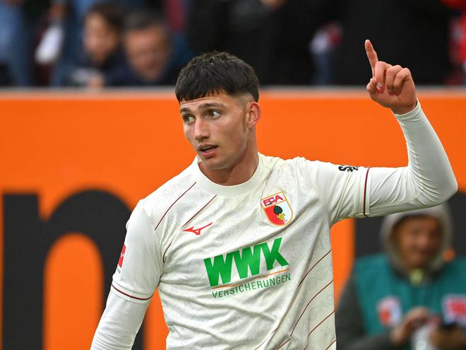 卡巴最新揭秘，带你走进潮流前沿的世界大解密🔍