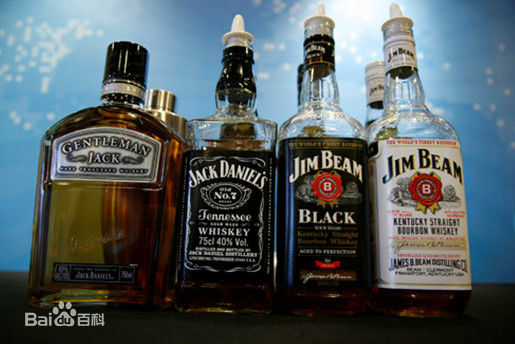 威士忌最新，与自然美景的邂逅，探索内心平静的旅程体验