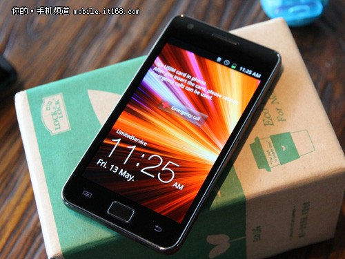 最新手机屏幕价格,探索与友情交织的奇妙旅程