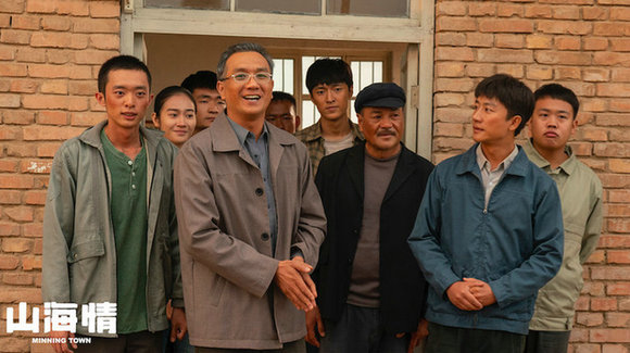 方言版演员，文化现象的多维解读与探讨