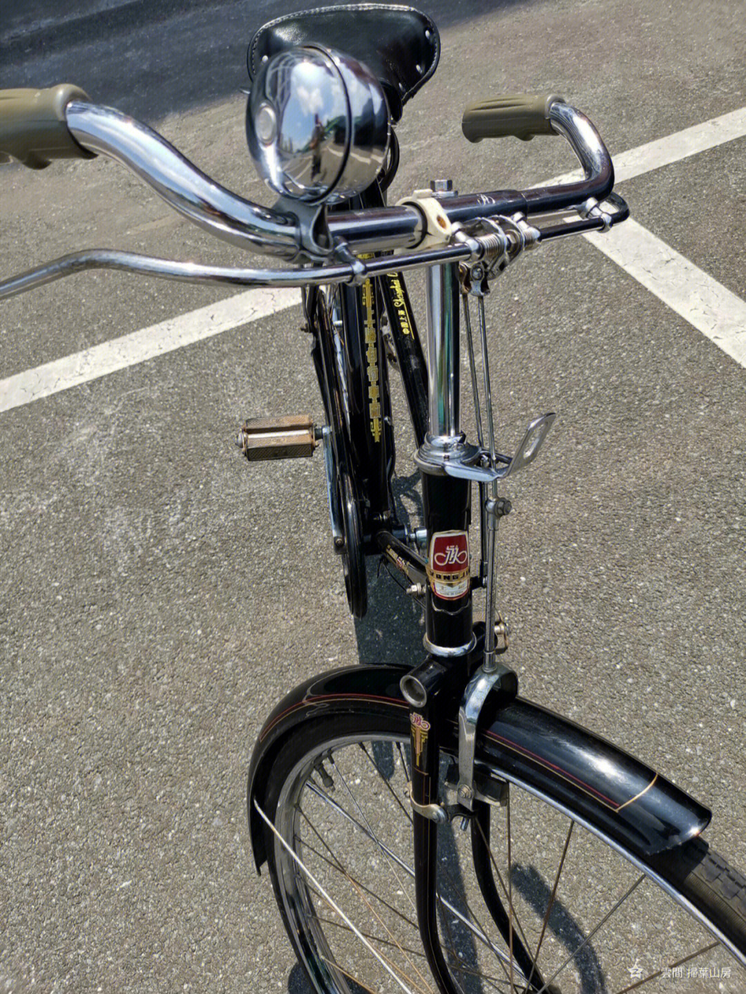 永久牌自行车价格及图片揭秘,小巷中的隐藏之宝自行车风采展示