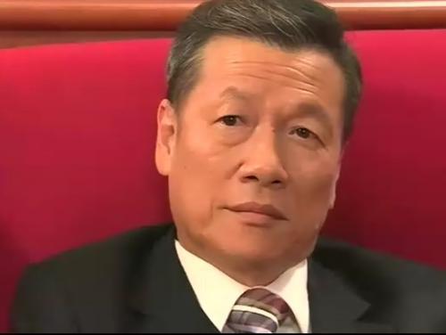 武打演员王华的高科技之旅，科技重塑动作传奇的革新之旅