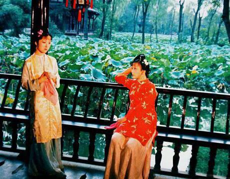 蓝洁瑛演艺生涯回顾，经典作品一览