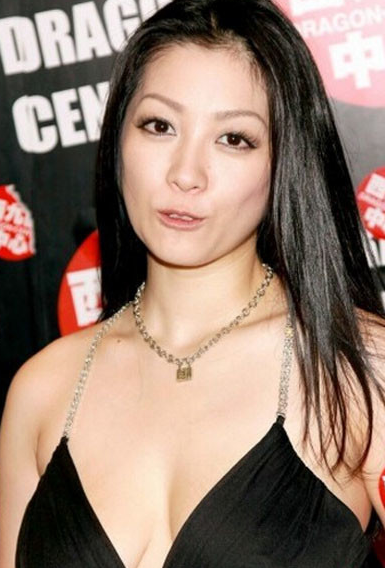 小向美奈子电影,巷弄深处的电影宝藏探索