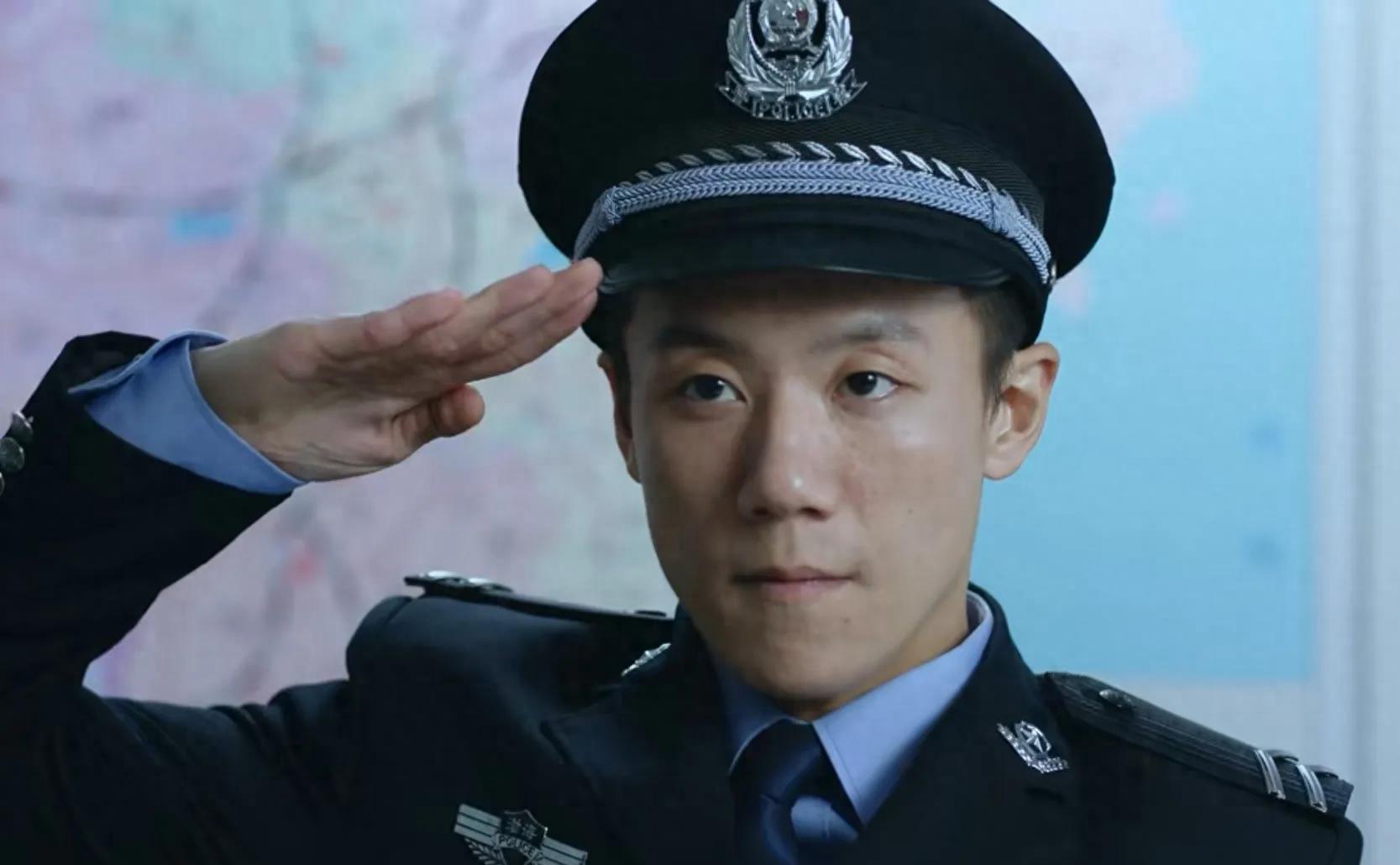 女演员陈嘉男的彩色生活日常