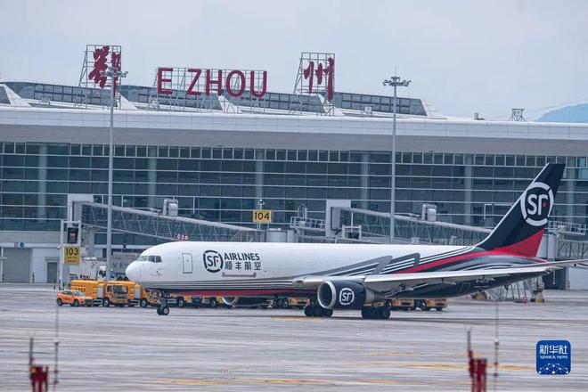 鄂州机场最新动态与关注指南，建设进程揭秘