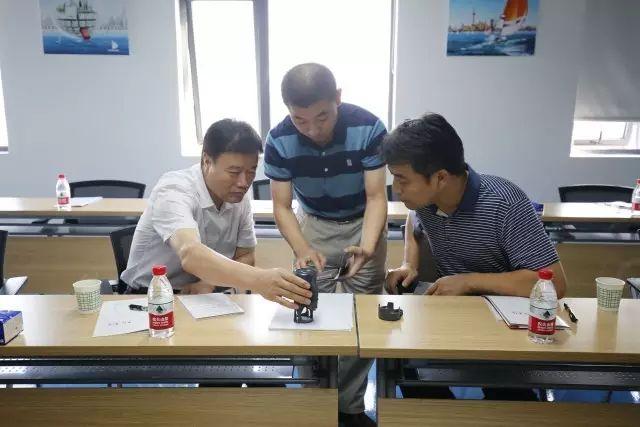 动漫识别,背景、重大事件与地位的追溯