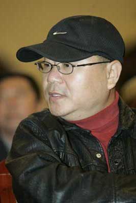 范伟最新电视剧，小巷深处的意外探索之旅