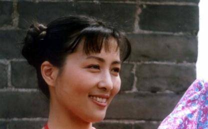 惠艳娟，演艺之路的闪耀之星